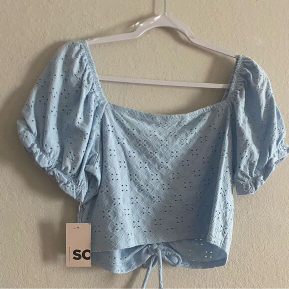 Juniors’ NWT SO Eyelet Cinch Front Puff Sleeve Cropped Top Light Blue Size XXL - Picture 7 of 8